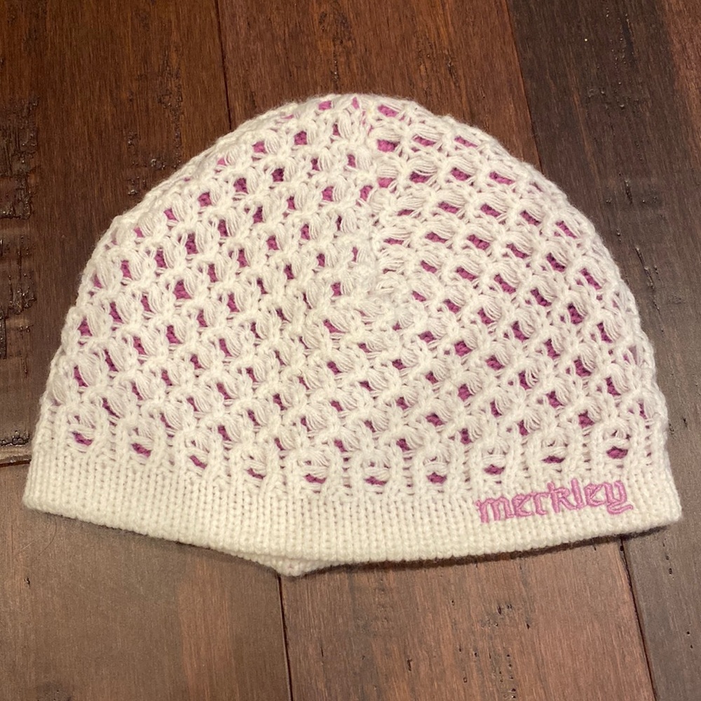 Merkley beanie